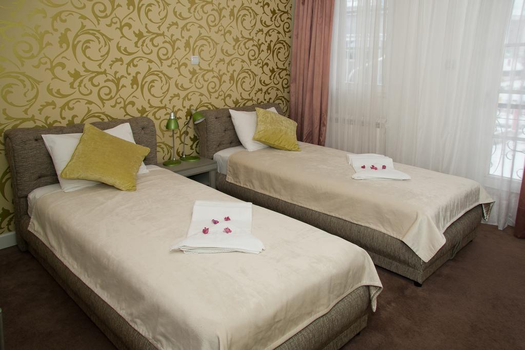 Hotel Kralj Vrnjačka Banja Cameră foto