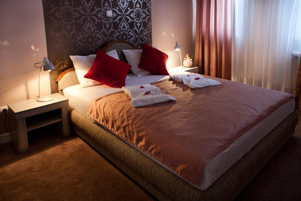 Hotel Kralj Vrnjačka Banja Cameră foto