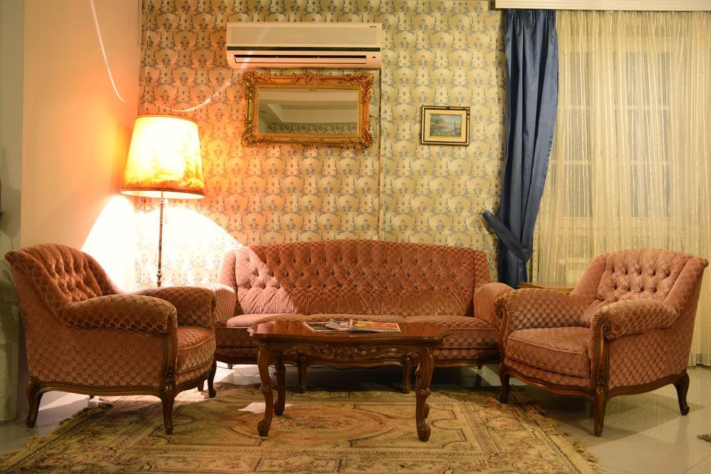 Hotel Kralj Vrnjačka Banja Exterior foto